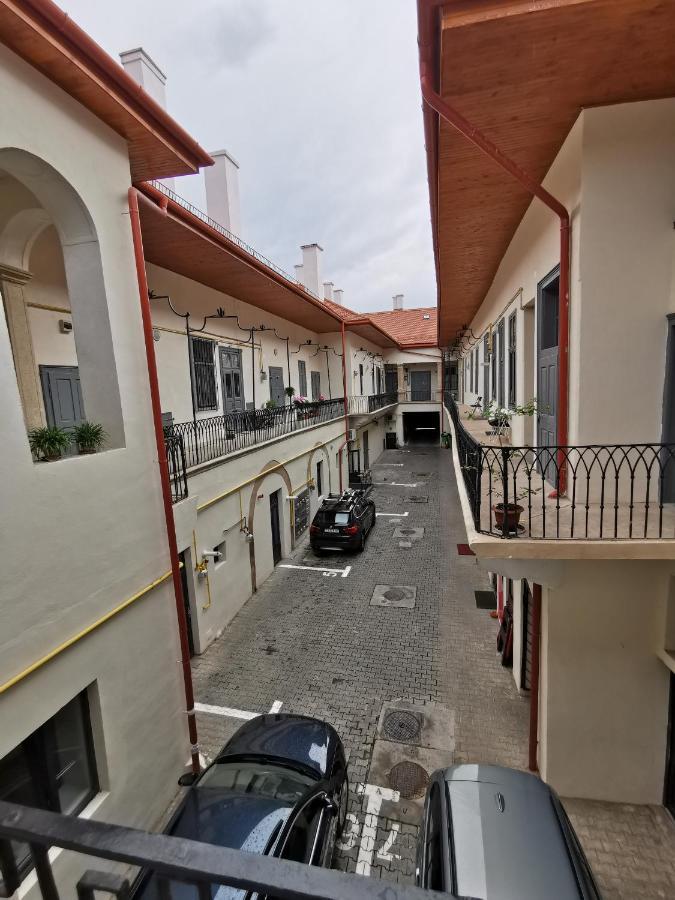 Apor Apartments Kluž Exteriér fotografie