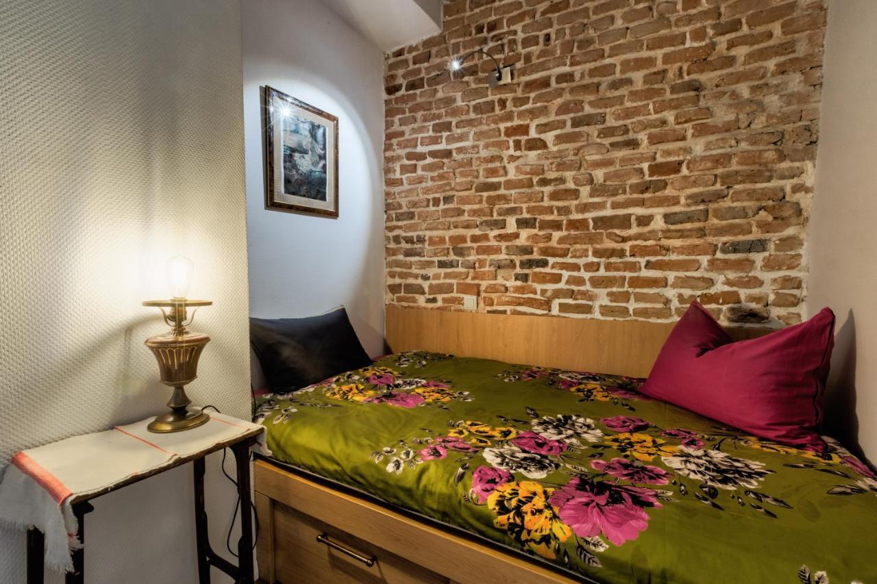 Apor Apartments Kluž Exteriér fotografie